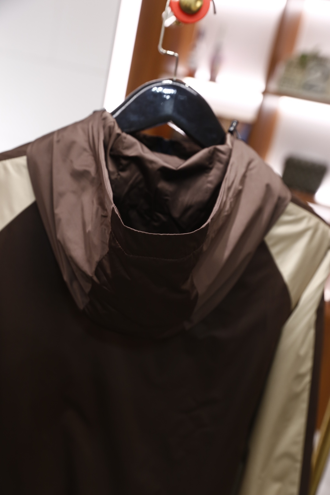 🔥lP🆕.2025秋冬新品！时尚男士拼色羽绒棉服👍奢华经典品牌LOGO设计 细节非常讲究 品味轻熟男最爱