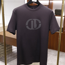🔥迪奥/Christian D*or.2025秋冬新款🆕时尚男士圆领短袖T恤,采用柔软细腻的棉质面料,触 🔥迪奥/Christian D*or.2025秋冬新款🆕时尚男士圆领短袖T恤,采用柔软细腻的棉质面料,触