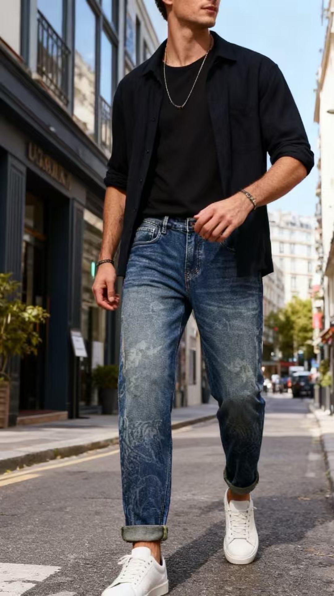 NO:626412,Burber*y. 25 new classic distressed washed-style men's jeans for autumn. The main body is dark blue and uses a gradient wash process to create a retro texture. The pants are decorated with dark patterns. The fit is slim and slightly tapered. It is equipped with classic hardware buttons and multi-pocket design. The style is trendy and casual. It is suitable for daily outings, light retro wear and other scenes. It is a basic item with both design details and daily practicality!  Sizes 29-38, 35 available!  Ships next day!  ,,burberry,burberry,jeans,alexander wang19860909巴宝丽/Burber*y. 25秋季新款经典做旧水洗风格的男士牛仔裤,主体为深蓝色调,采用渐变水洗工艺打造复古质感,裤身带有暗纹图案装饰版型为修身微锥型,搭配经典的五金纽扣与多口袋设计,风格偏向潮流休闲,适配日常出街、轻复古穿搭等场景,是兼具设计细节与日常实用性的基础单品！尺码29-38,有35！隔天出货！,,burberry,burberry,jeans,alexander wang,Men's clothing