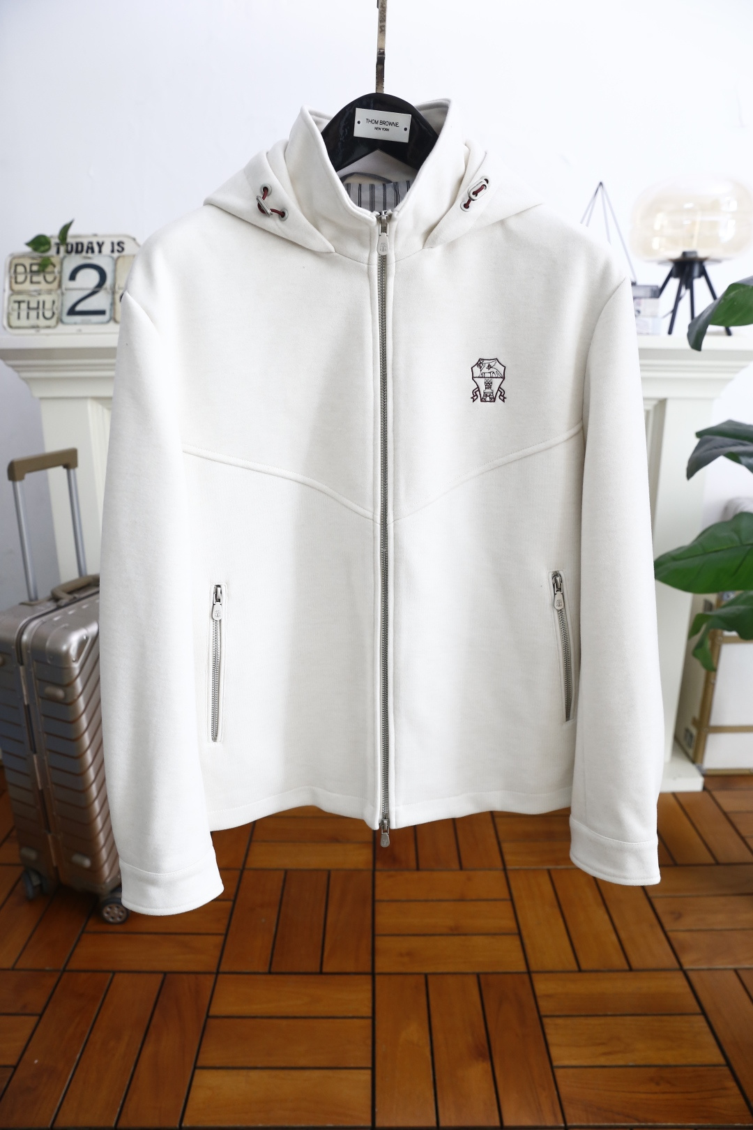 🔥Bc.25秋冬新款！时尚男士连帽拉链外套，整体为宽松合身版型，采用舒适保暖面料结合工艺打造，连帽设计搭