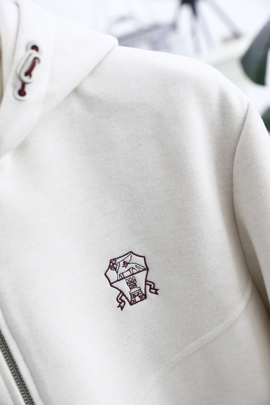 🔥Bc.25秋冬新款！时尚男士连帽拉链外套，整体为宽松合身版型，采用舒适保暖面料结合工艺打造，连帽设计搭