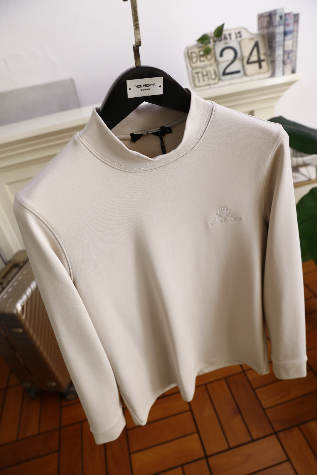 🔥lP🆕.25秋冬新款！时尚男士百搭半高领长袖上衣，采用莫代尔精梳棉羊毛混纺面料👍胸前品牌精致绣花字母L