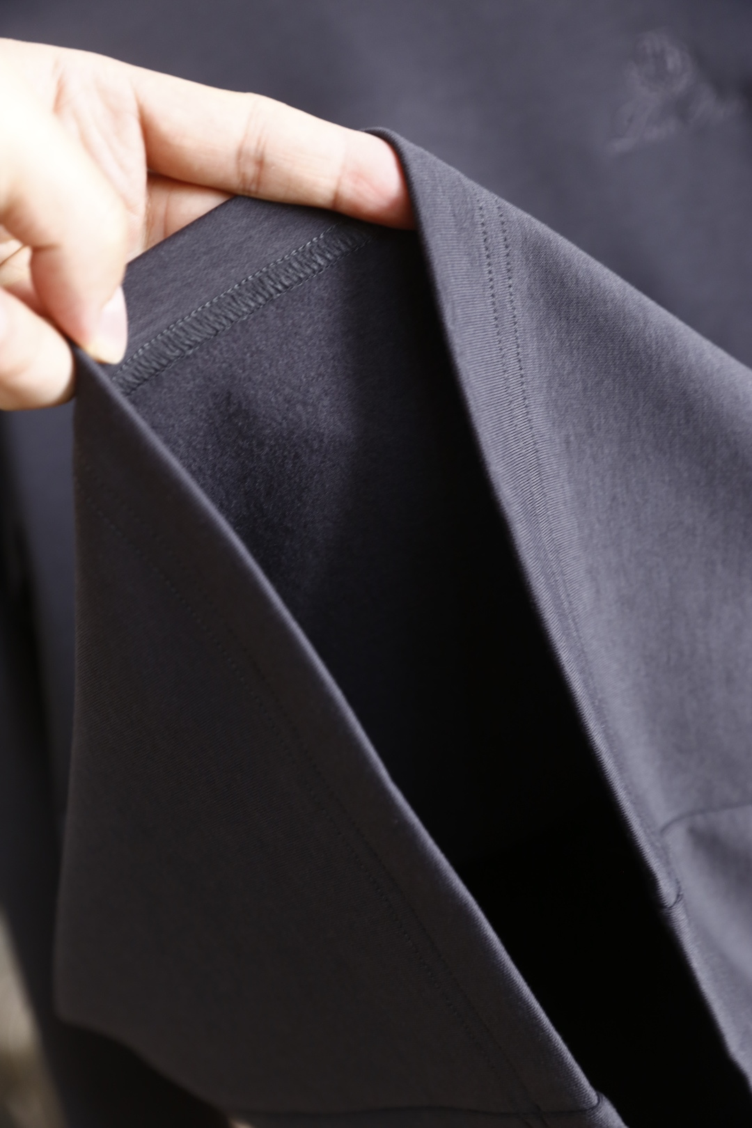 🔥lP🆕.25秋冬新款！时尚男士百搭半高领长袖上衣，采用莫代尔精梳棉羊毛混纺面料👍胸前品牌精致绣花字母L