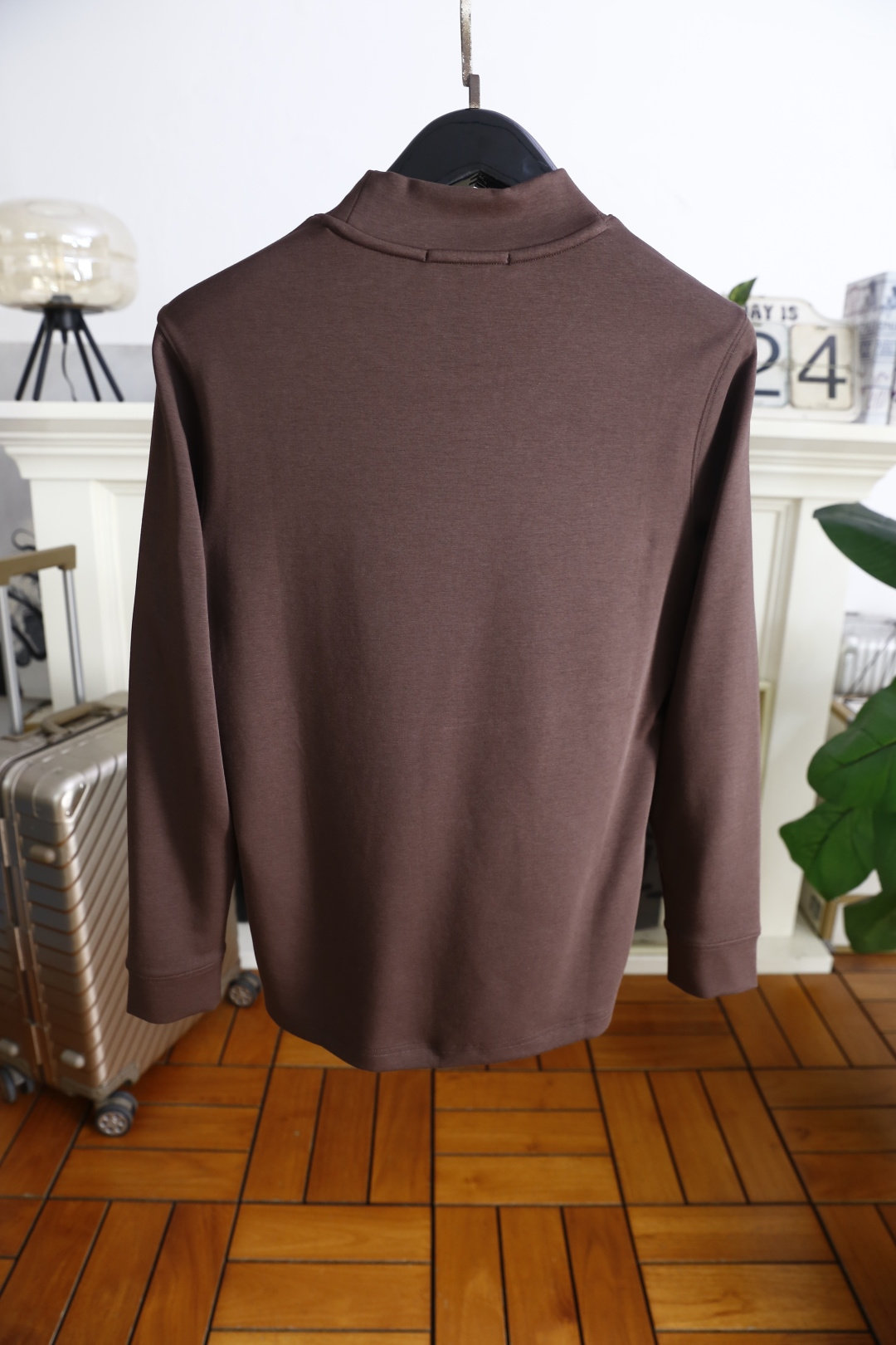 🔥lP🆕.25秋冬新款！时尚男士百搭半高领长袖上衣，采用莫代尔精梳棉羊毛混纺面料👍胸前品牌精致绣花字母L