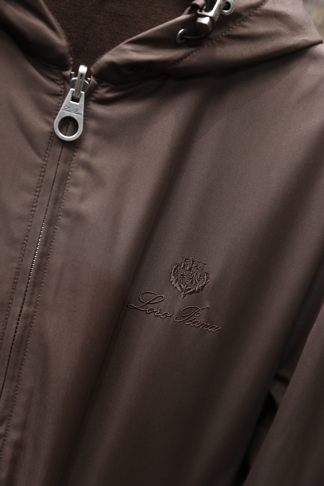 🔥lP🆕.2025秋冬新品🆕顶级原单男款双面可穿夹克！时尚连帽设计📸顶级私人订制面料，奢华经典品牌字母L