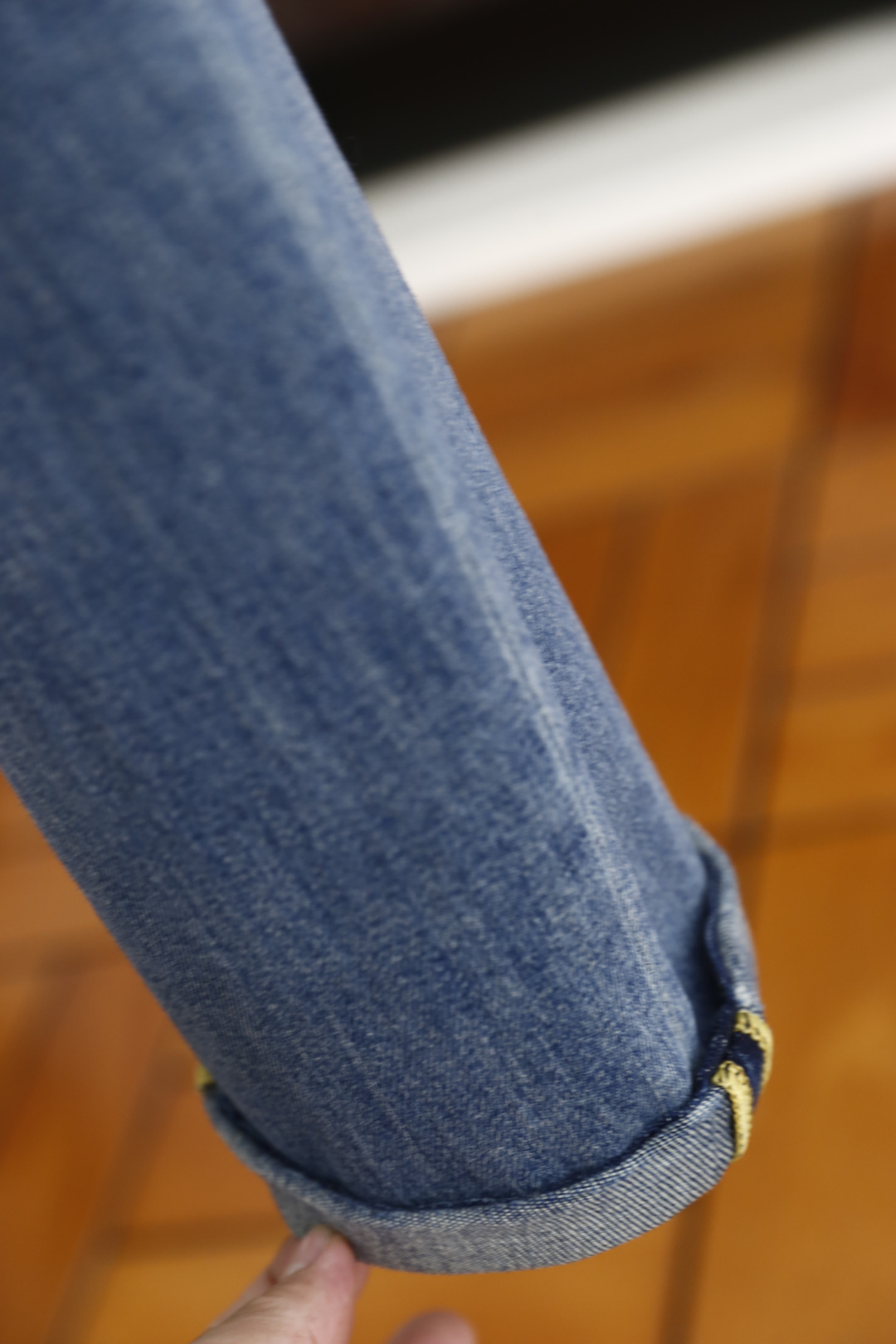 🔥艾绰.25秋季新款🆕时尚男士原单高端蓝色牛仔裤！奢华经典品牌字母LOGO配饰 身穿着非常舒适 低调不失