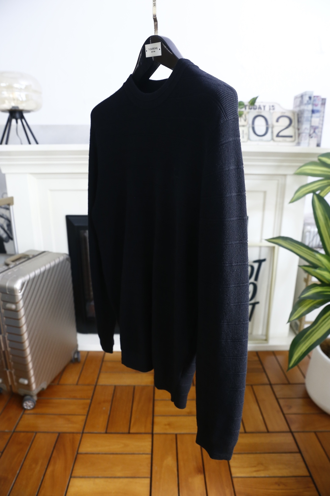 🔥BC.25秋冬男士半高领针织毛衣，秋冬基础款内搭单品，整体风格简约百搭，适合秋冬穿着。它采用修身剪裁，