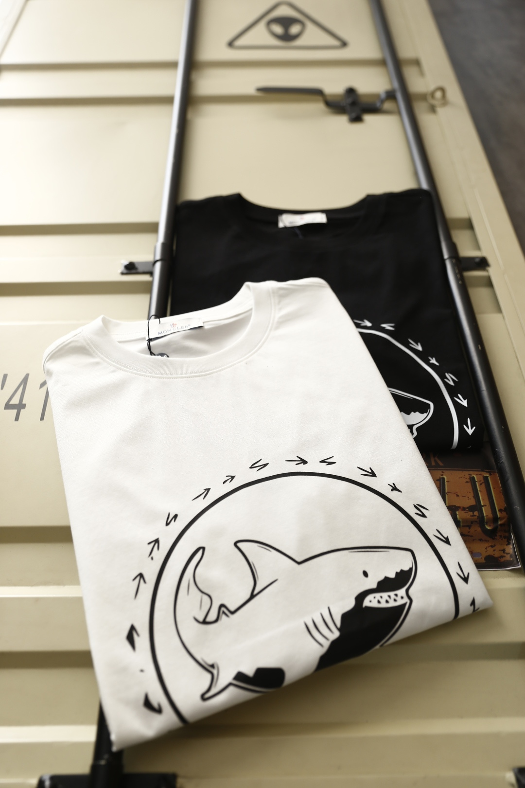 🔥蒙口.（🌾）2026早春新品🆕时尚男士圆领短袖T恤，属于日常休闲风格的潮流单品，采用经典圆领版型，宽松