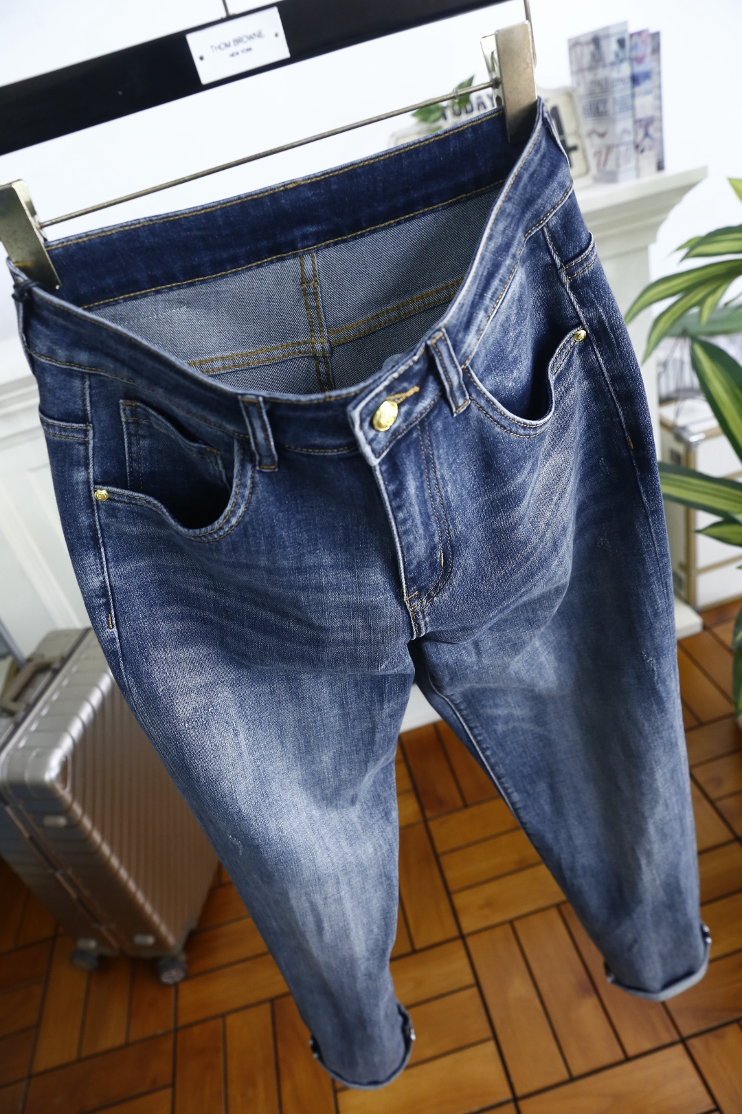 🔥巴黎世家/Balenci*ga.2026春季新款🆕时尚男士原单高端蓝色牛仔裤！奢华经典品牌LOGO配饰