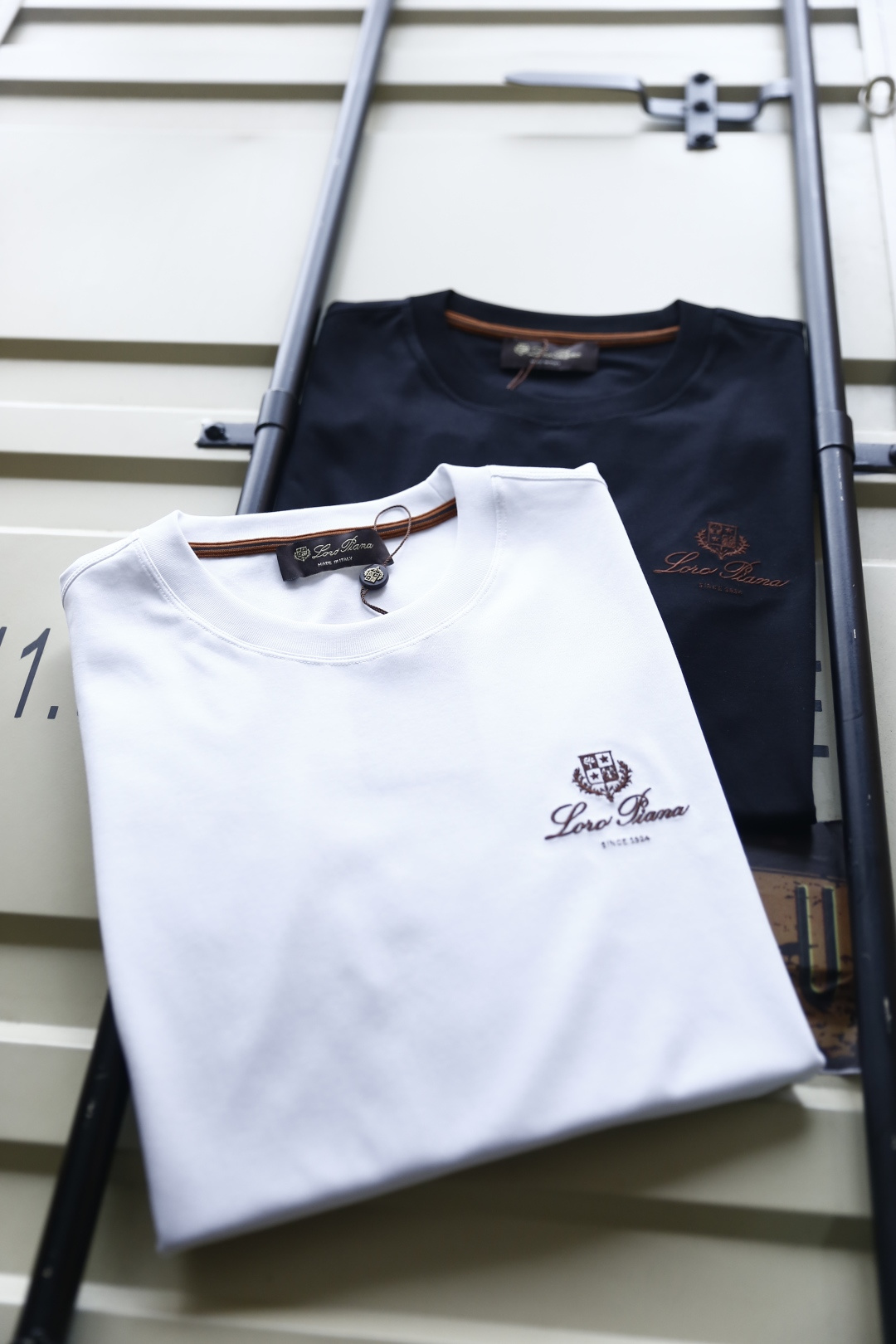 🔥Loro Piana.2026春夏新品🆕时尚男士圆领T恤👍采用原单品质透气棉面料，触感柔软细腻，兼具良