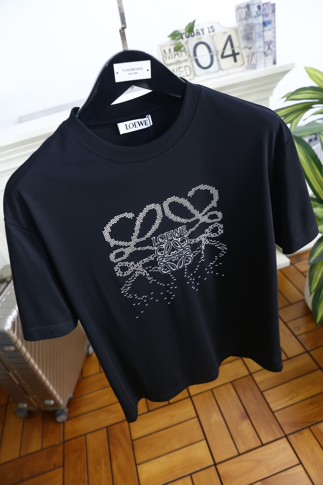 🔥罗意威.2026春季新品！时尚男士百搭短袖上市🍃经典圆领设计！重磅级尤物单品，新形态雅痞风格👍🏻高街混