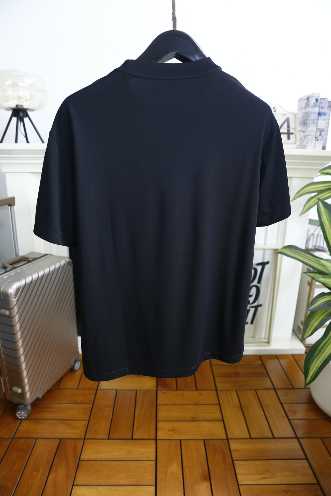 🔥罗意威.2026春季新品！时尚男士百搭短袖上市🍃经典圆领设计！重磅级尤物单品，新形态雅痞风格👍🏻高街混