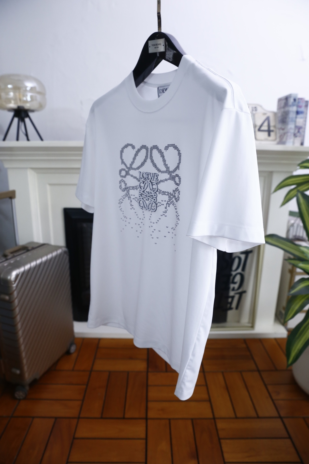 🔥罗意威.2026春季新品！时尚男士百搭短袖上市🍃经典圆领设计！重磅级尤物单品，新形态雅痞风格👍🏻高街混