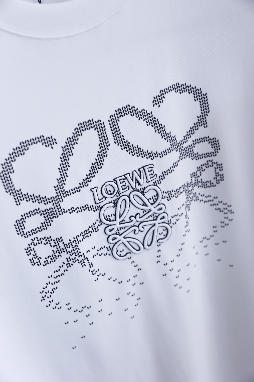 🔥罗意威.2026春季新品！时尚男士百搭短袖上市🍃经典圆领设计！重磅级尤物单品，新形态雅痞风格👍🏻高街混