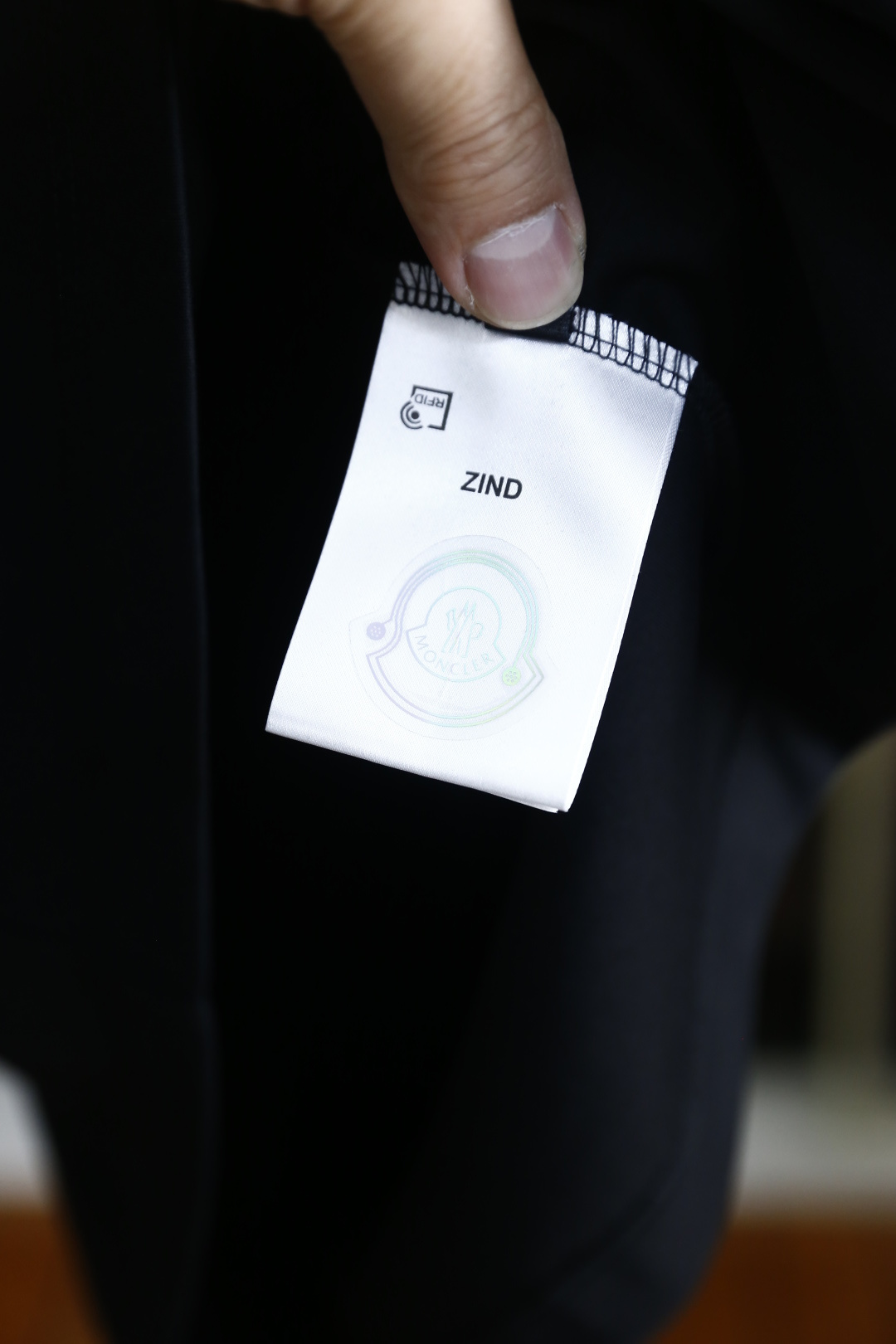 🔥蒙口.2026春夏新品男士短袖上市🍃经典圆领设计！重磅级尤物单品，新形态雅痞风格👍🏻高街混搭腔调有味，