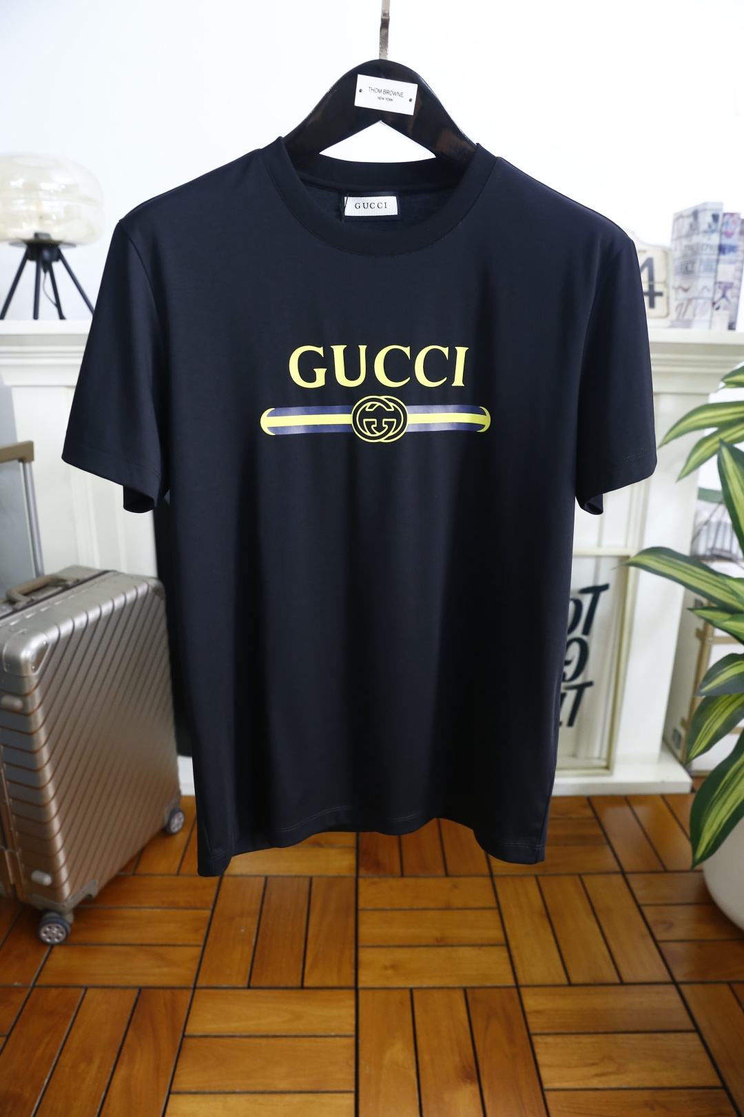 🔥古驰/Gu*ci.2026春夏新品男士短袖上市🍃经典圆领设计！重磅级尤物单品，新形态雅痞风格👍🏻高街混