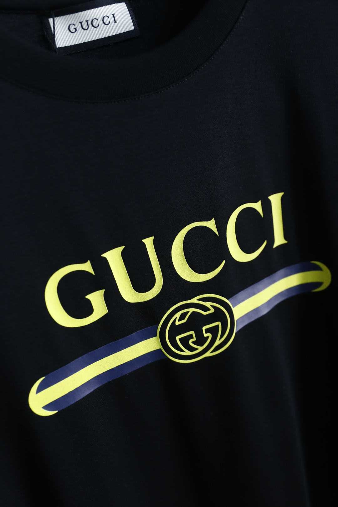 🔥古驰/Gu*ci.2026春夏新品男士短袖上市🍃经典圆领设计！重磅级尤物单品，新形态雅痞风格👍🏻高街混