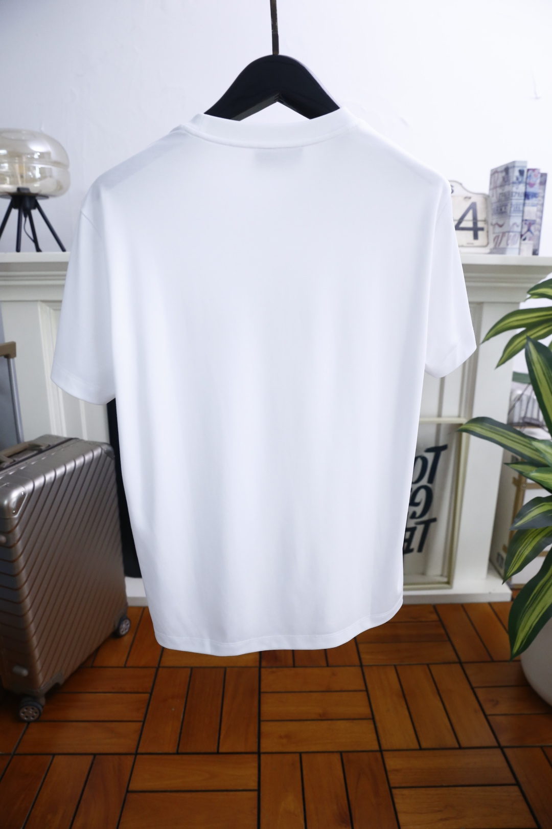 🔥古驰/Gu*ci.2026春夏新品男士短袖上市🍃经典圆领设计！重磅级尤物单品，新形态雅痞风格👍🏻高街混