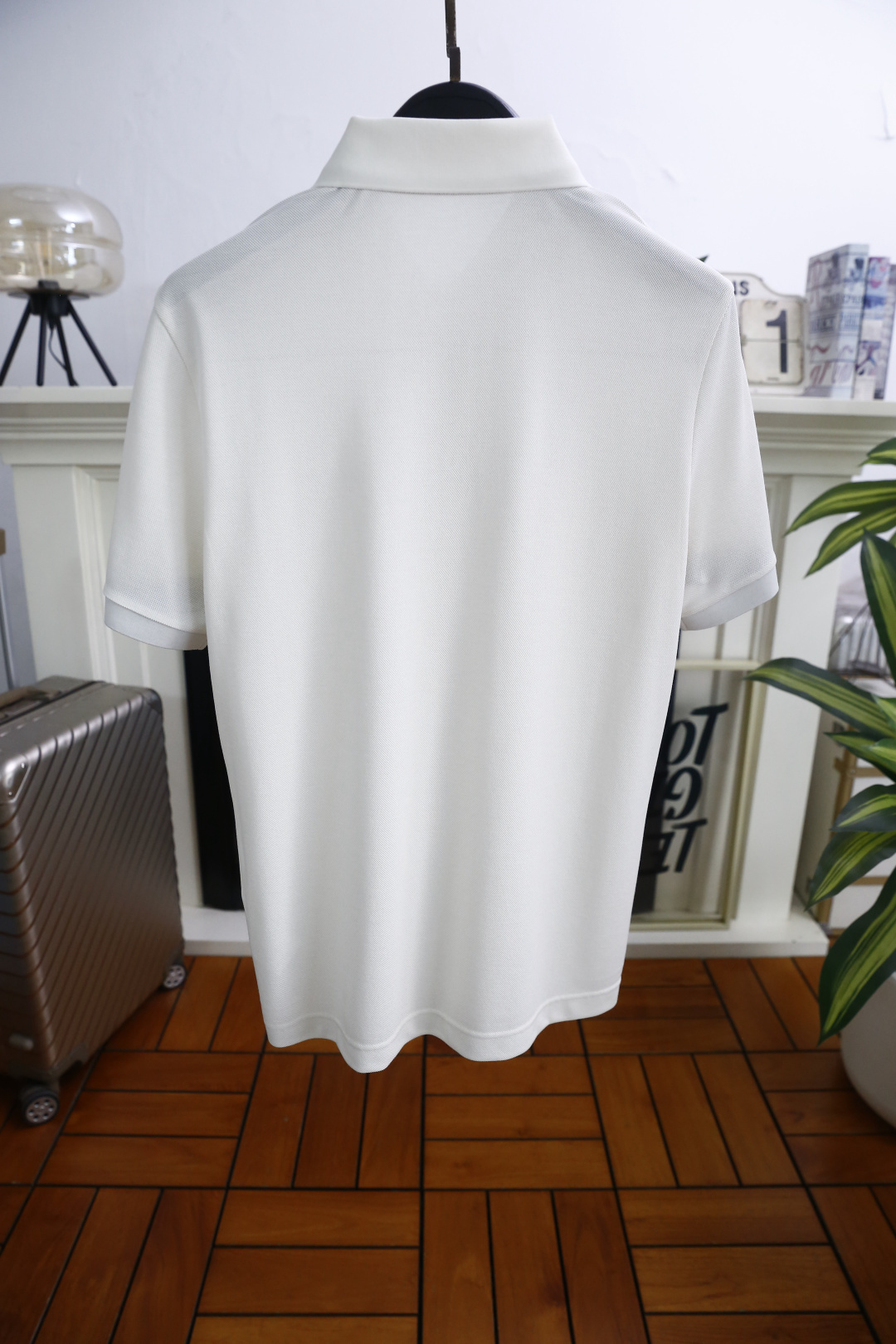 🔥Loro piana.26春夏新品🆕经典男士时尚翻领Polo短袖👍🏻时尚单品设计，更加时尚舒适，高标准