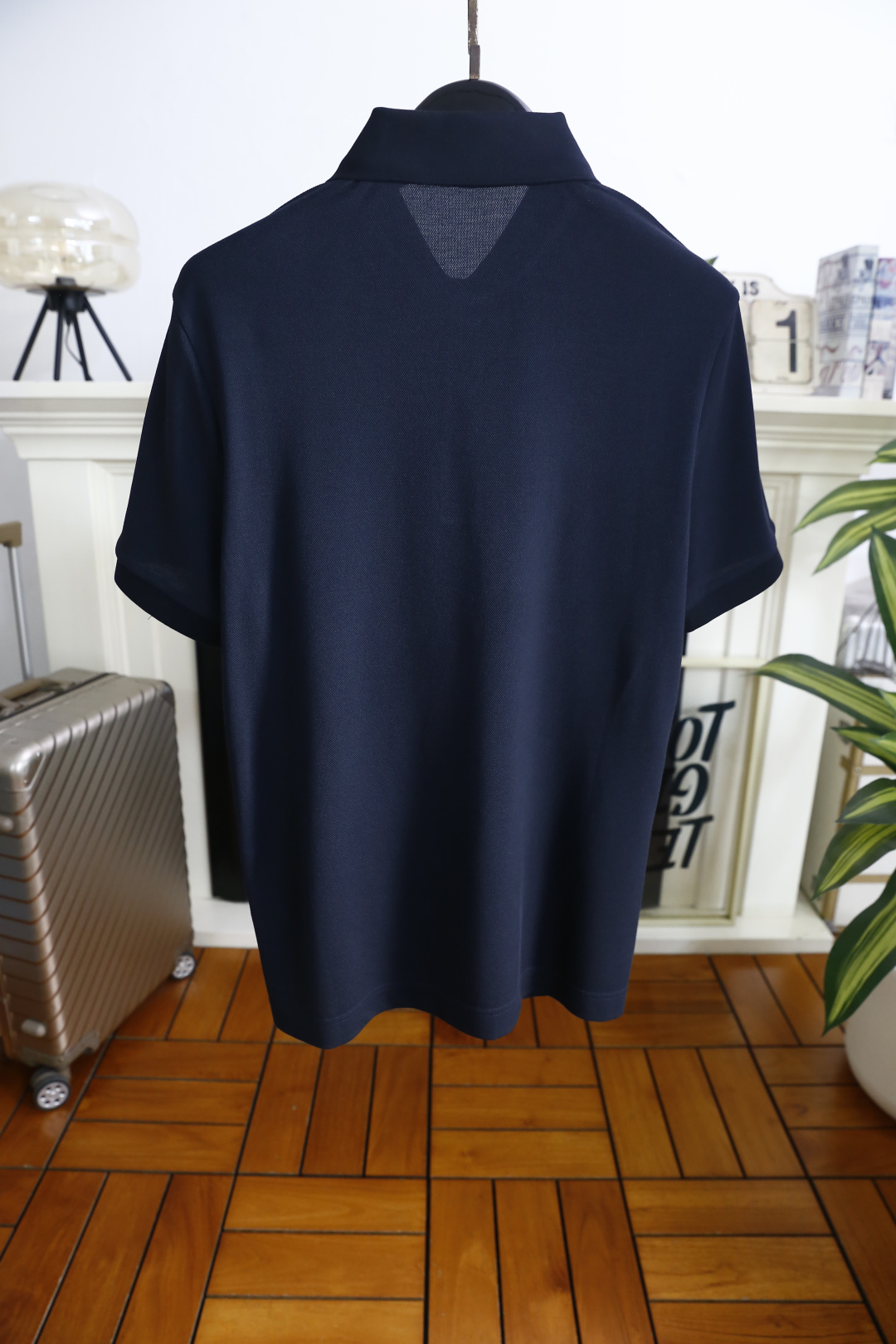 🔥Loro piana.26春夏新品🆕经典男士时尚翻领Polo短袖👍🏻时尚单品设计，更加时尚舒适，高标准