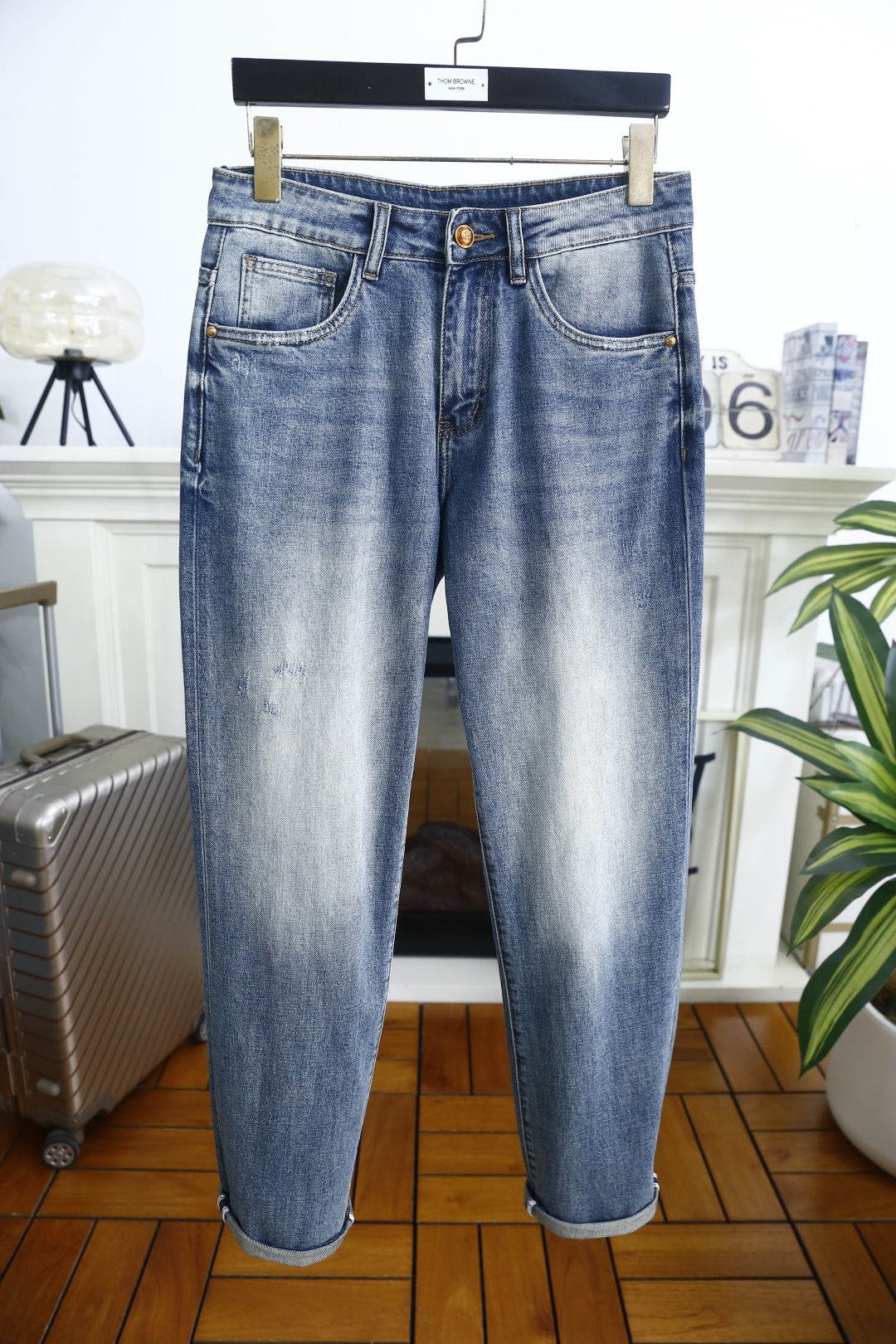 🔥迪奥/Di*r.2026春季新款🆕时尚男士原单高端蓝色牛仔裤！奢华经典品牌LOGO配饰 身穿着非常舒适