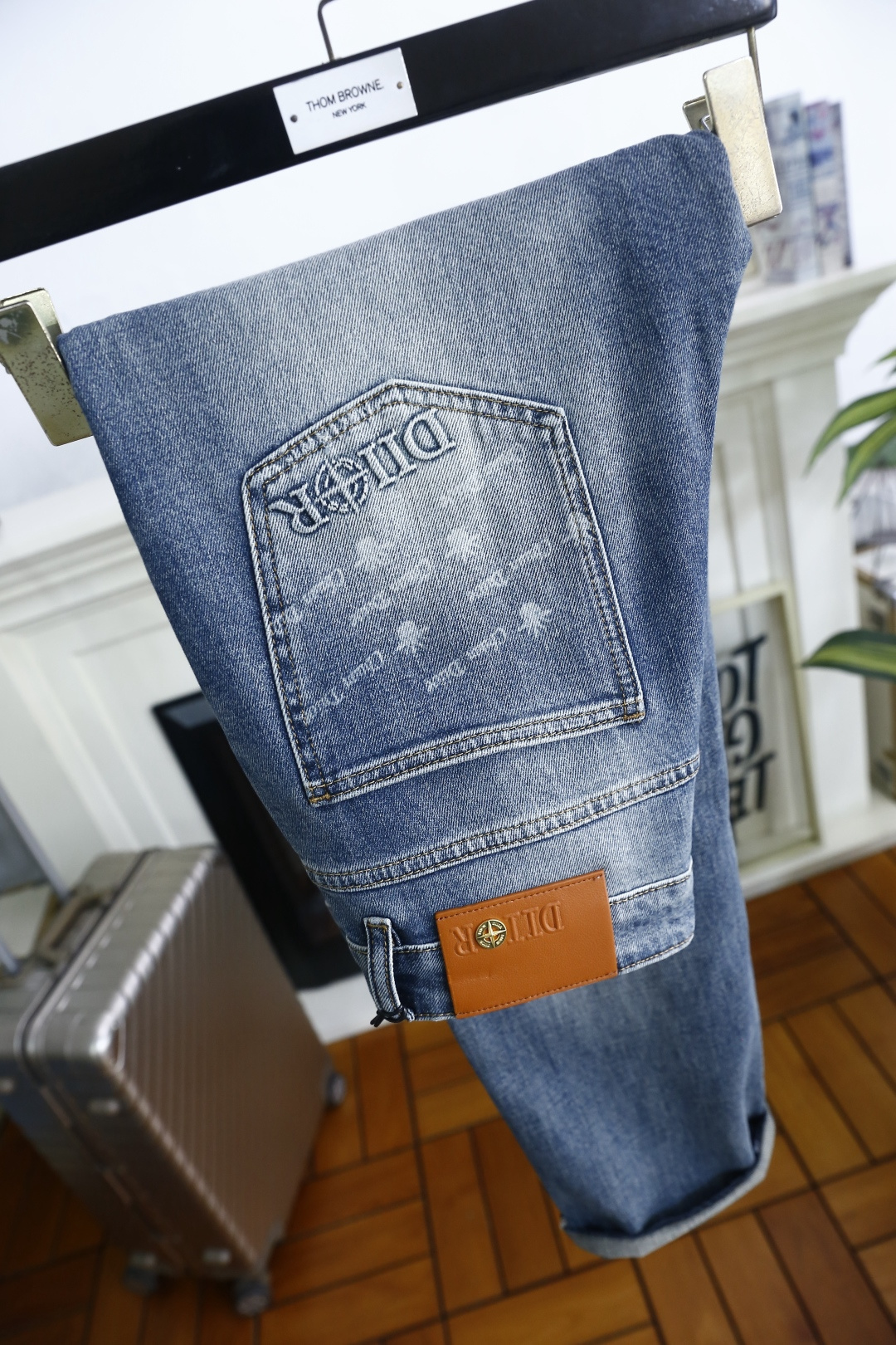 🔥迪奥/Di*r.2026春季新款🆕时尚男士原单高端蓝色牛仔裤！奢华经典品牌LOGO配饰 身穿着非常舒适