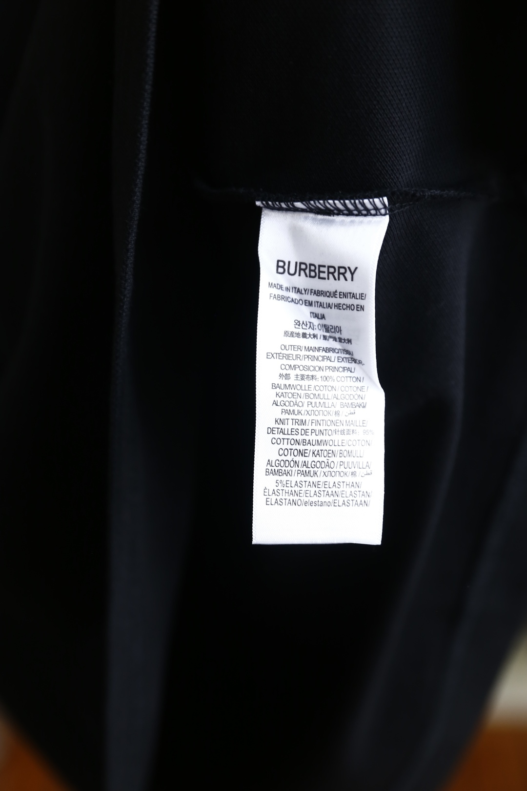 🔥巴宝丽/Burb*rry.2026夏季新品！时尚百搭男士Polo衫承袭经典英伦格调，胸前饰标志性马术骑