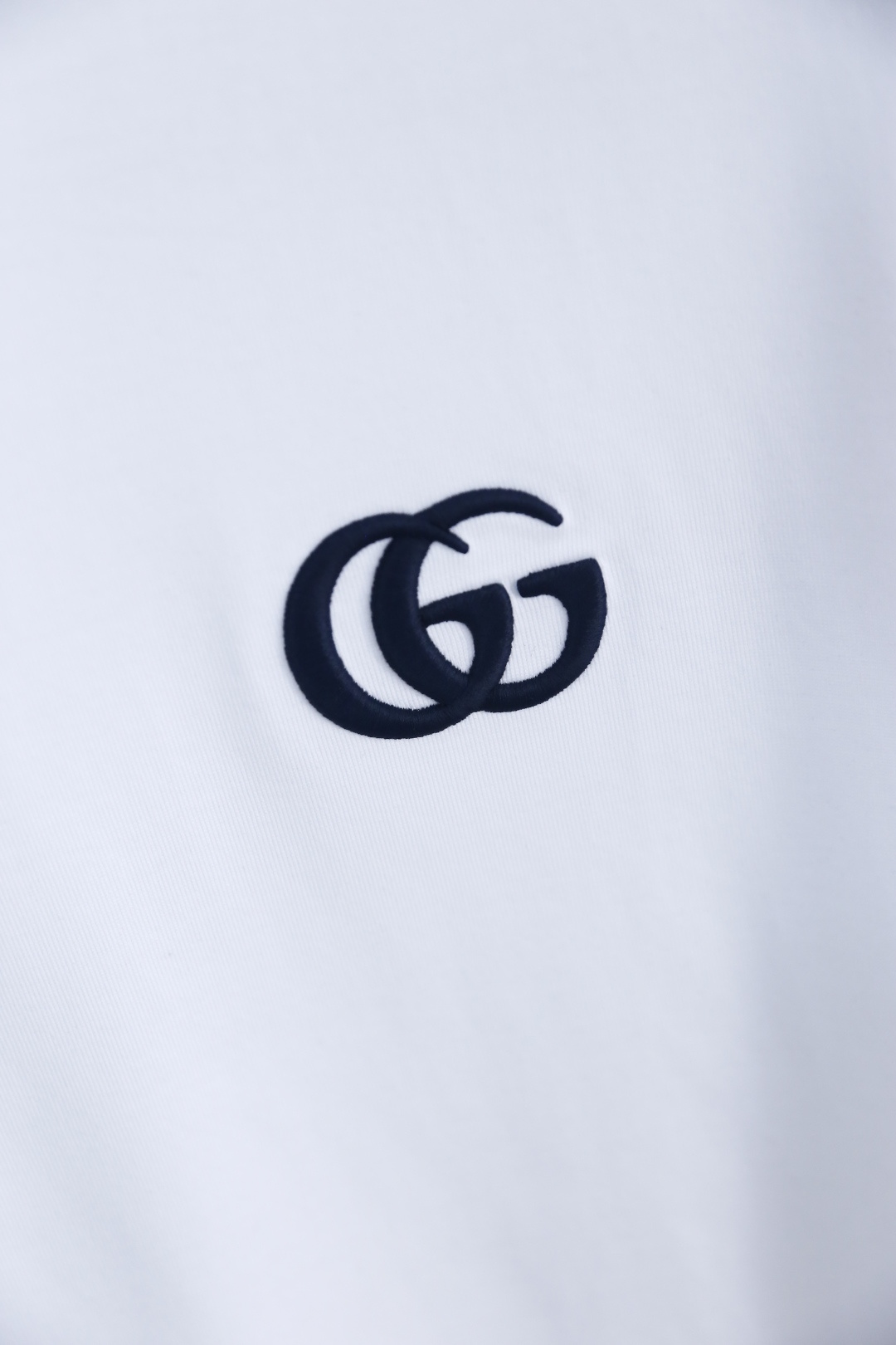 🔥古驰/Gu*ci.2026春夏新品男士短袖上市🍃经典圆领设计！重磅级尤物单品，新形态雅痞风格👍🏻高街混