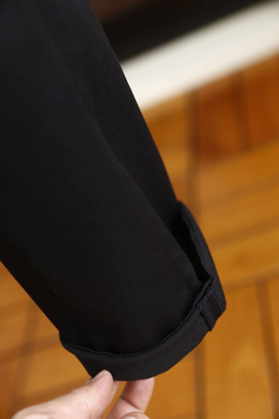 🔥艾绰.26春夏新品！时尚男士百搭牛仔裤👖采用客供水洗弹力牛仔裤！奢华经典品牌Logo标志彰显品牌特征，