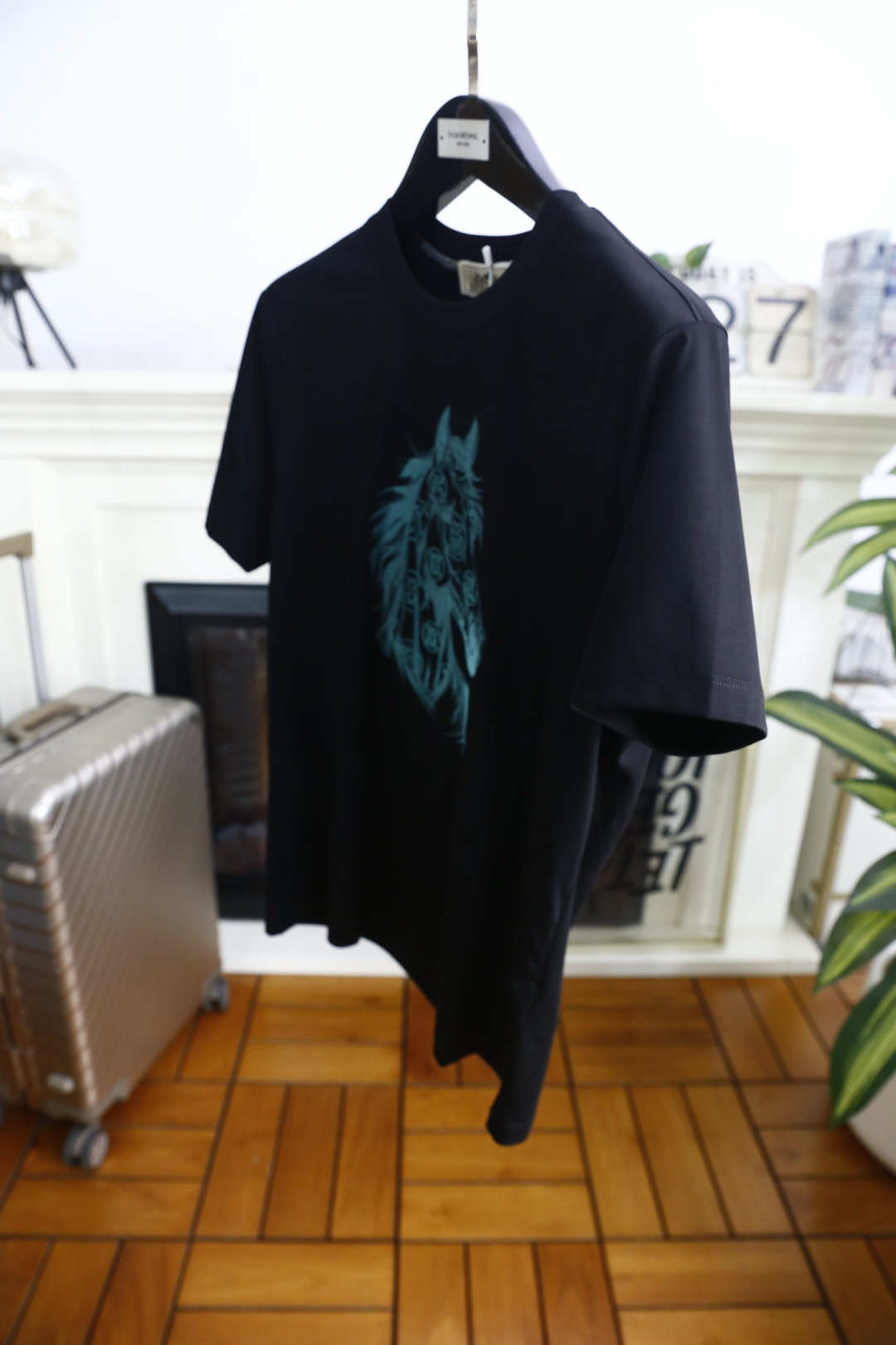 🔥HERMÈS/爱马仕.26夏季新品🆕男士百搭圆领短袖T恤，以品牌标志性美学打造高阶质感单品。经典圆领搭