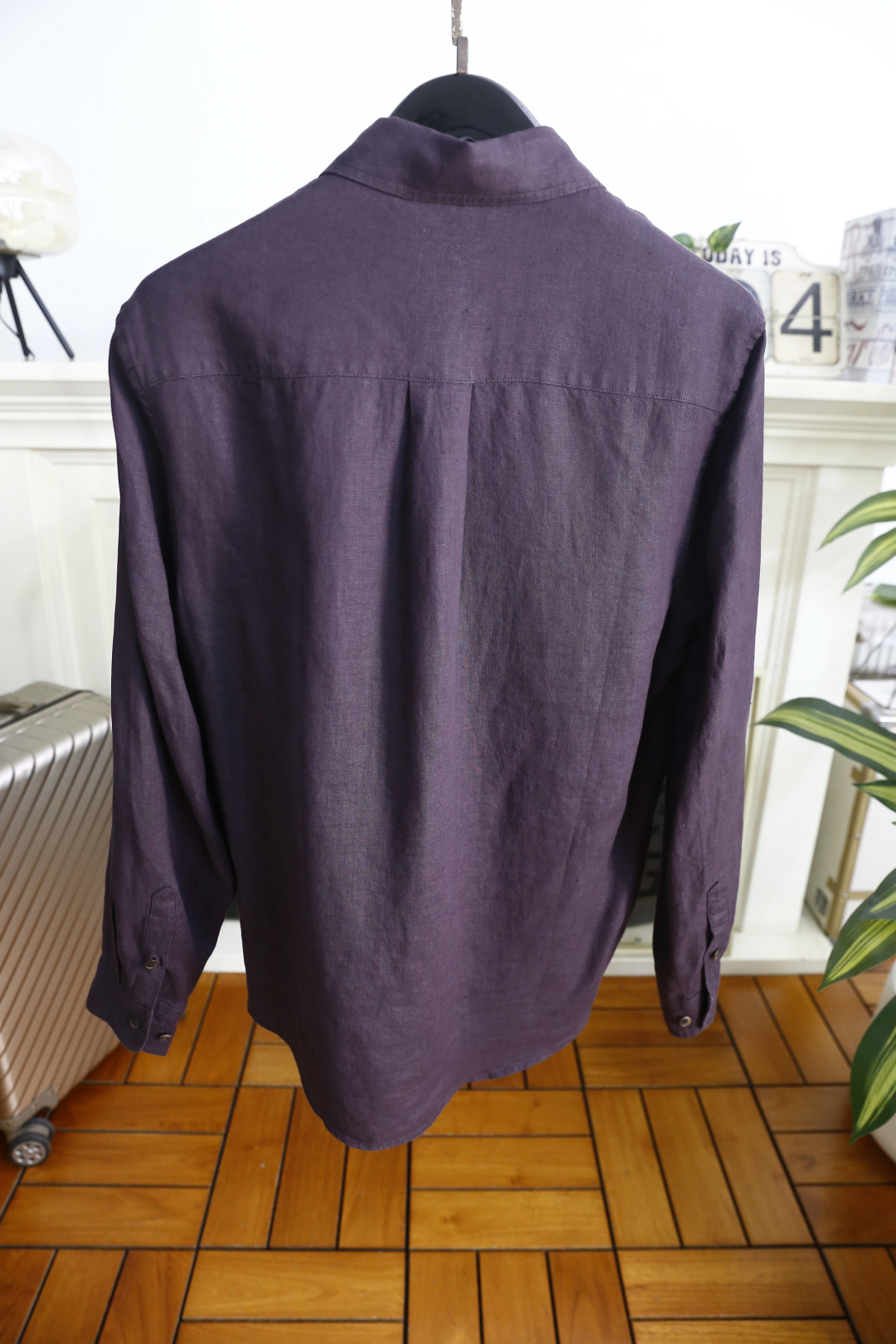 🔥loro Piana.2026春夏新品！时尚男士休闲套装👍整体套装采用百分百亚麻面料，衬衫为经典翻领款