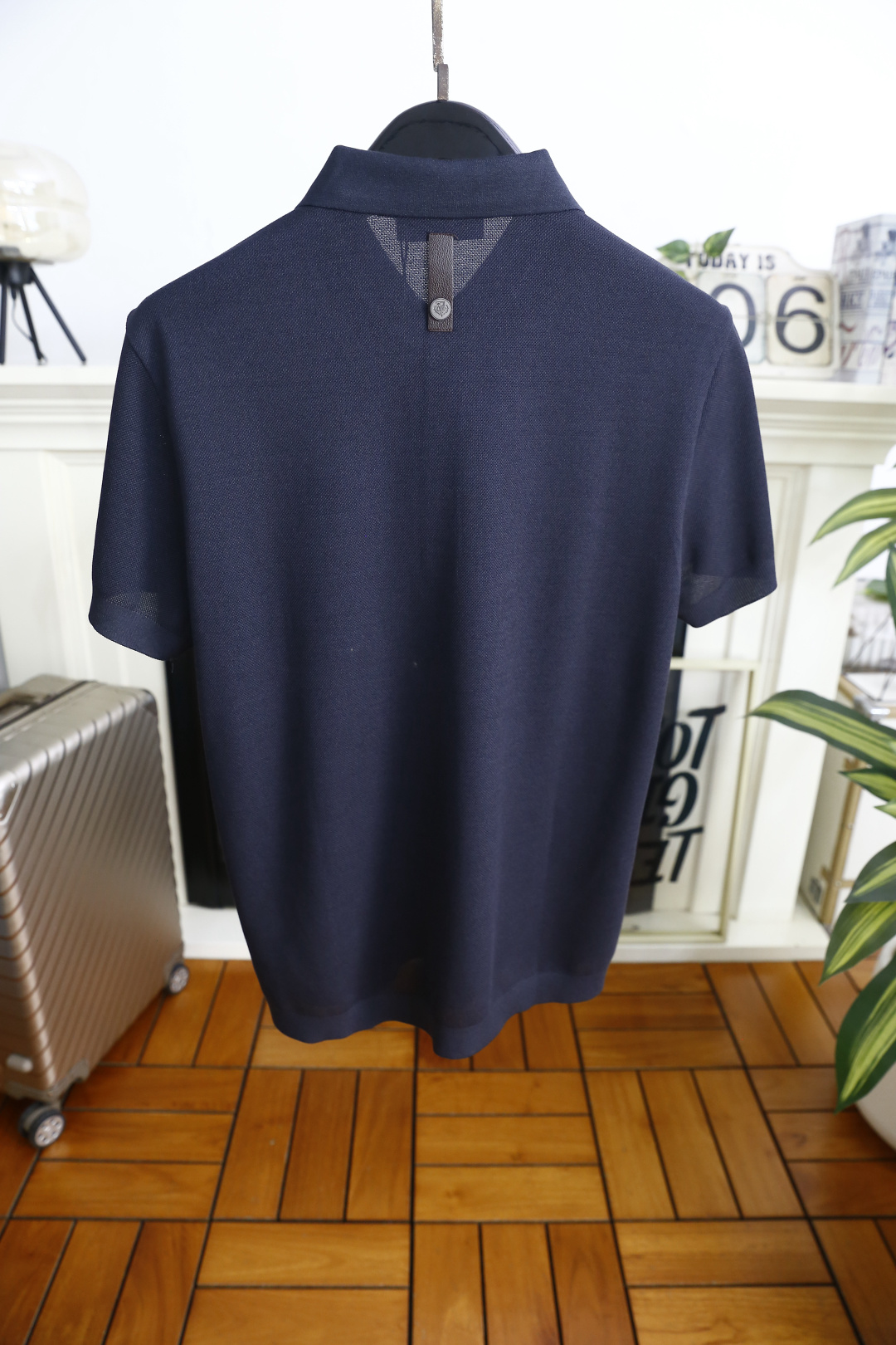 🔥loro Piana.26夏季新品！时尚男士潮流百搭翻领Polo衫👍采用丝光珠地起脚工艺👍左胸低调点缀