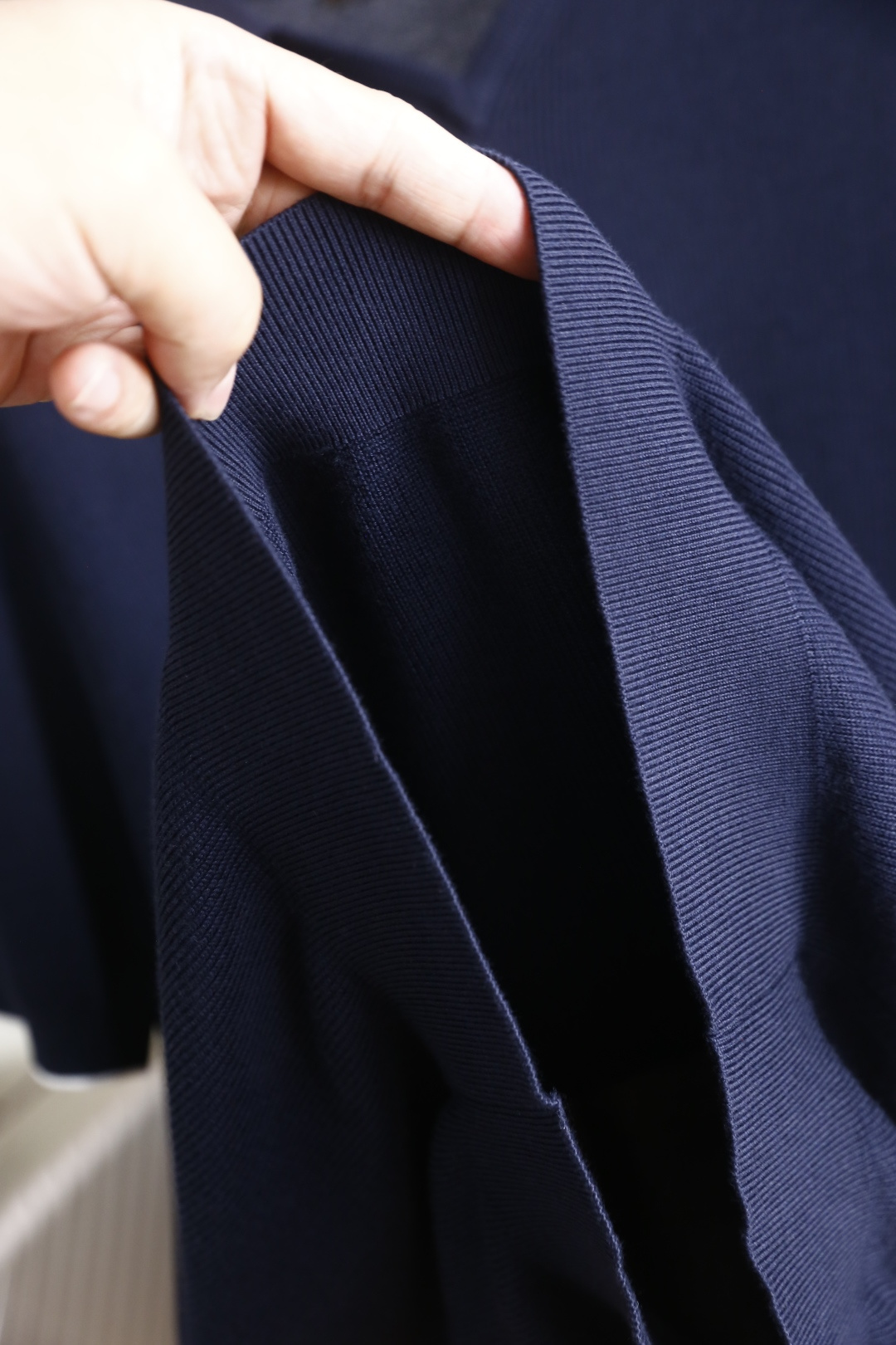 🔥Loro Piana.2026夏季新款🆕时尚男士短袖PoLo衫，采用经典翻领搭配V型开领设计，领口内侧