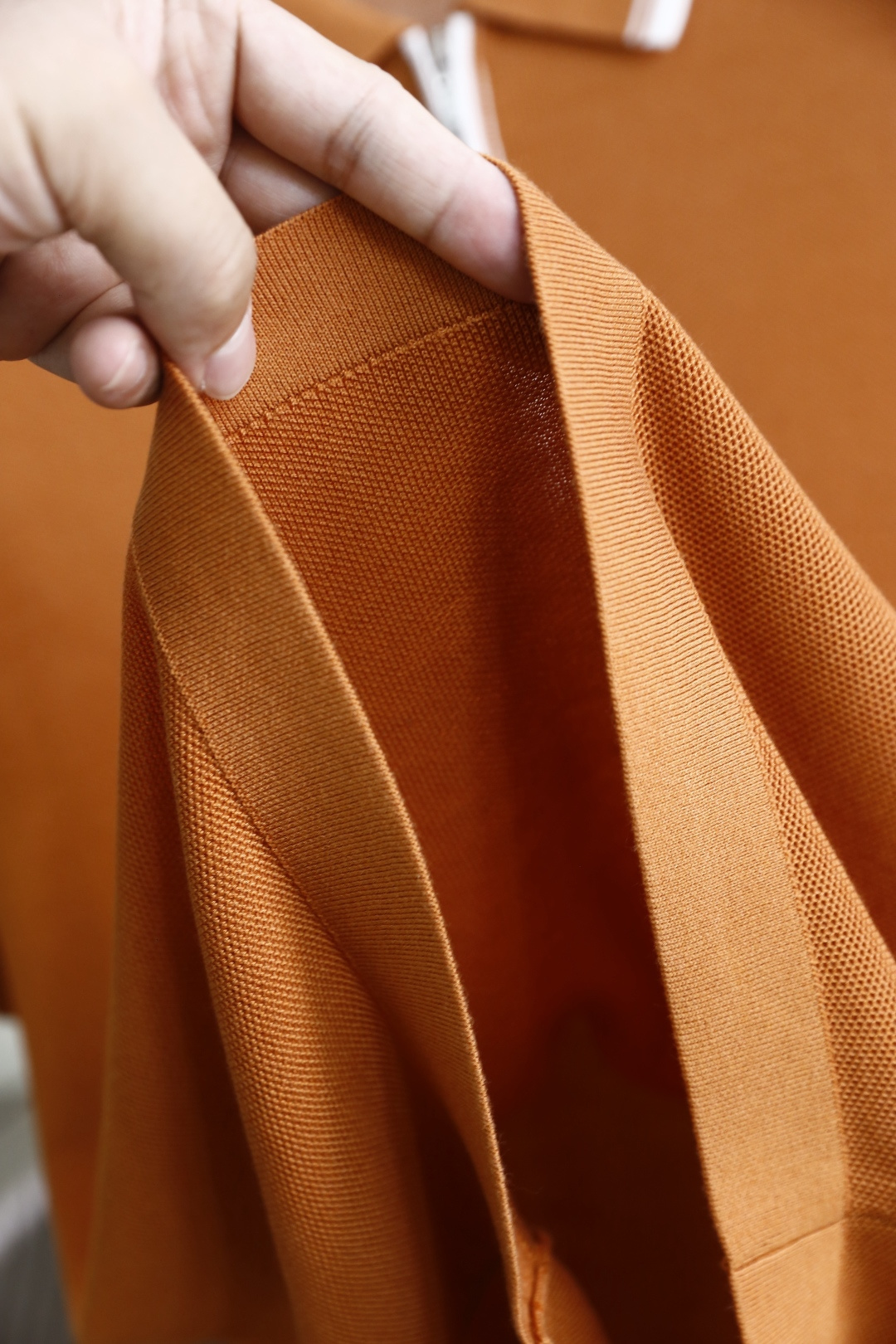 🔥Loro Piana.26夏季新品！时尚男士百搭短袖PoLo衫，采用经典翻领设计，领口边缘饰有双线条装