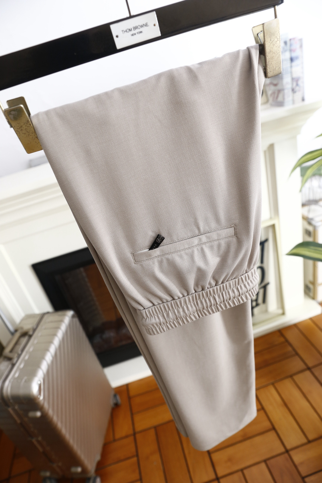 🔥BC.26夏季新品！时尚男士百搭休闲裤采用松紧抽绳腰头设计，兼顾舒适穿感与可调性，轻松适配各种腰围尺寸