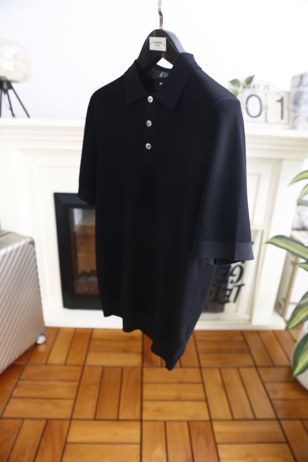 🔥kiton.26夏季新品🆕时尚男士百搭翻领POLO衫自带利落质感，经典翻领搭配三粒扣门襟，简约大气又不