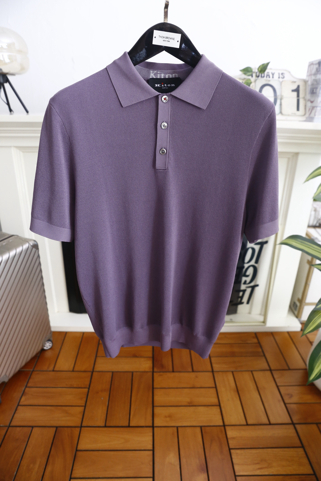 🔥kiton.26夏季新品🆕时尚男士百搭翻领POLO衫自带利落质感，经典翻领搭配三粒扣门襟，简约大气又不