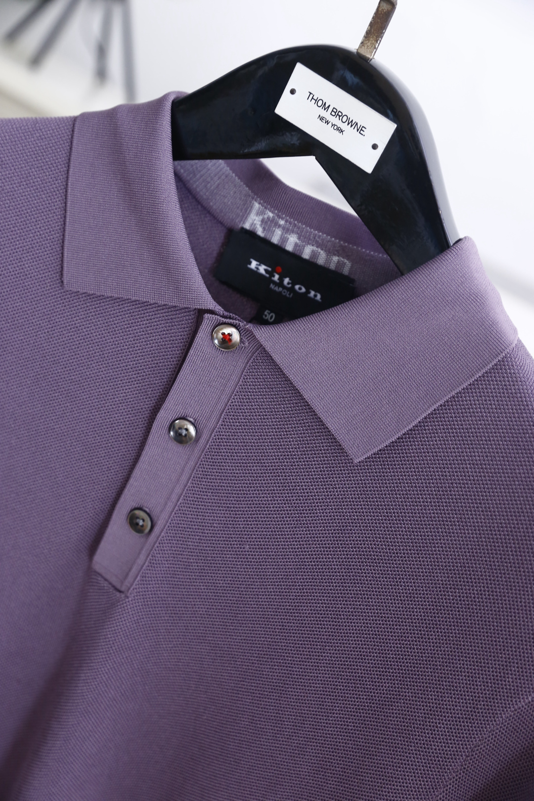 🔥kiton.26夏季新品🆕时尚男士百搭翻领POLO衫自带利落质感，经典翻领搭配三粒扣门襟，简约大气又不