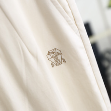 🔥BC.26夏季新品!时尚男士百搭休闲裤👍高腰压褶设计修饰腰腹线条,后腰松紧剪裁不紧绷,两侧纽扣点缀更显 🔥BC.26夏季新品!时尚男士百搭休闲裤👍高腰压褶设计修饰腰腹线条,后腰松紧剪裁不紧绷,两侧纽扣点缀更显