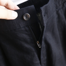 🔥Loro piana.26夏季新品!时尚男士百搭短裤🩳腰头采用半松紧设计,搭配单颗纽扣门襟,穿脱便捷且 🔥Loro piana.26夏季新品!时尚男士百搭短裤🩳腰头采用半松紧设计,搭配单颗纽扣门襟,穿脱便捷且