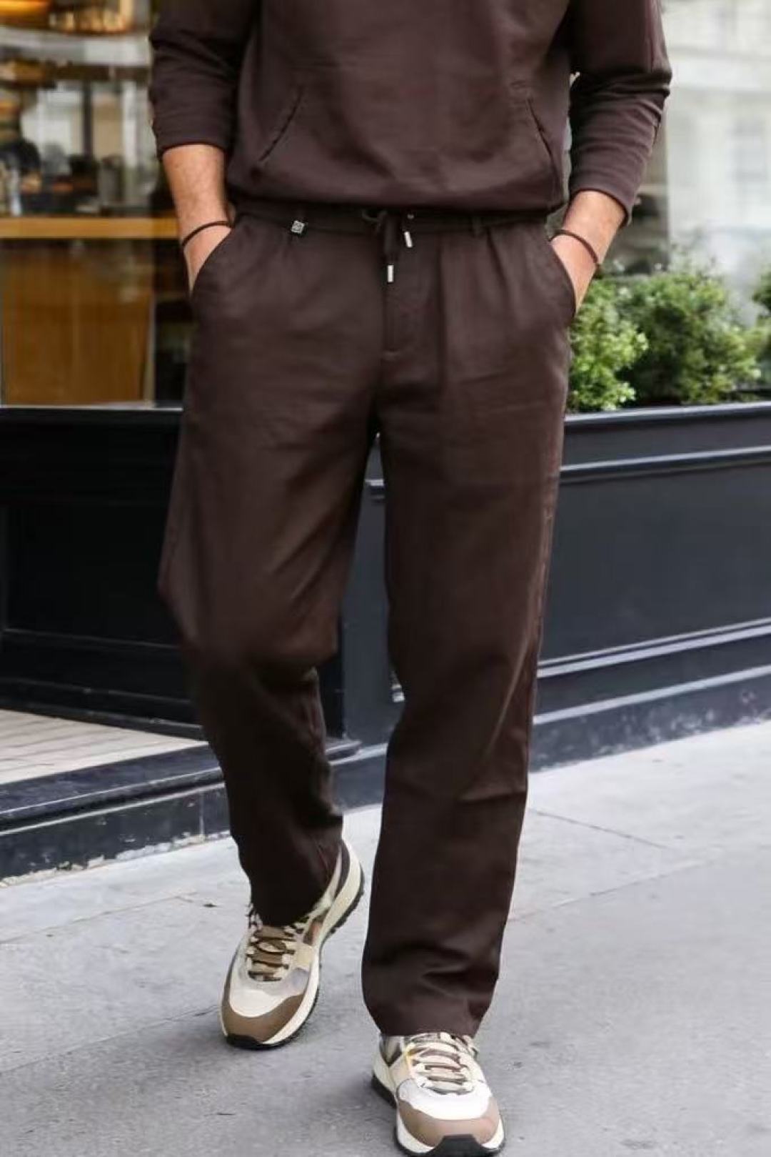 🔥Loro piana.26夏季新品！时尚男士薄款休闲长裤👍后腰松紧搭配金属头抽绳，可自由调节腰围大小，