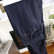 🔥Loro piana.26夏季新品!时尚男士百搭休闲长裤👍松紧腰头搭配撞色抽绳设计,侧边设有嵌入式口袋 🔥Loro piana.26夏季新品!时尚男士百搭休闲长裤👍松紧腰头搭配撞色抽绳设计,侧边设有嵌入式口袋