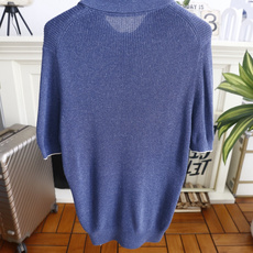 🔥Loro piana.26夏季新品!时尚男士百搭翻领针织短袖Polo,门襟搭配三颗圆扣简约利落,袖口点 🔥Loro piana.26夏季新品!时尚男士百搭翻领针织短袖Polo,门襟搭配三颗圆扣简约利落,袖口点