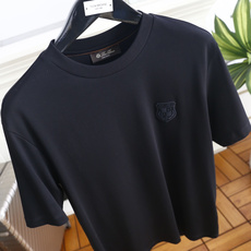 🔥Loro piana.26夏季新品!时尚男士百搭短袖👍经典基础圆领短袖,领口做规整包边处理,袖口剪裁利 🔥Loro piana.26夏季新品!时尚男士百搭短袖👍经典基础圆领短袖,领口做规整包边处理,袖口剪裁利