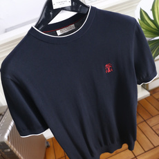 🔥BC.26夏季新品!时尚男士百搭针织圆领上衣,领口与袖口搭配细撞色包边增添层次感,左胸点缀小巧刺绣标识 🔥BC.26夏季新品!时尚男士百搭针织圆领上衣,领口与袖口搭配细撞色包边增添层次感,左胸点缀小巧刺绣标识