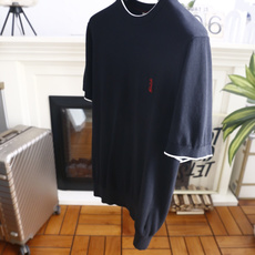 🔥BC.26夏季新品!时尚男士百搭针织圆领上衣,领口与袖口搭配细撞色包边增添层次感,左胸点缀小巧刺绣标识 🔥BC.26夏季新品!时尚男士百搭针织圆领上衣,领口与袖口搭配细撞色包边增添层次感,左胸点缀小巧刺绣标识