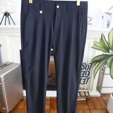 🔥Loro piana.26夏季新品!时尚男士商务休闲九分西裤,标准裤腰搭配多根固定袢带,后腰压印品牌标 🔥Loro piana.26夏季新品!时尚男士商务休闲九分西裤,标准裤腰搭配多根固定袢带,后腰压印品牌标