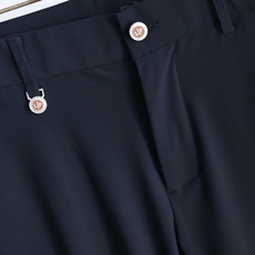 🔥Loro piana.26夏季新品!时尚男士商务休闲九分西裤,标准裤腰搭配多根固定袢带,后腰压印品牌标 🔥Loro piana.26夏季新品!时尚男士商务休闲九分西裤,标准裤腰搭配多根固定袢带,后腰压印品牌标
