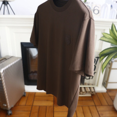 🔥Loro piana.26夏季新品!时尚男士百搭短袖👍经典基础圆领短袖,领口做规整包边处理,袖口剪裁利 🔥Loro piana.26夏季新品!时尚男士百搭短袖👍经典基础圆领短袖,领口做规整包边处理,袖口剪裁利