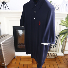 🔥BC.26夏季新品!时尚男士经典翻领半开扣短袖👍门襟搭配三颗纽扣,袖口处带有细巧的撞色包边,衣身一侧点 🔥BC.26夏季新品!时尚男士经典翻领半开扣短袖👍门襟搭配三颗纽扣,袖口处带有细巧的撞色包边,衣身一侧点